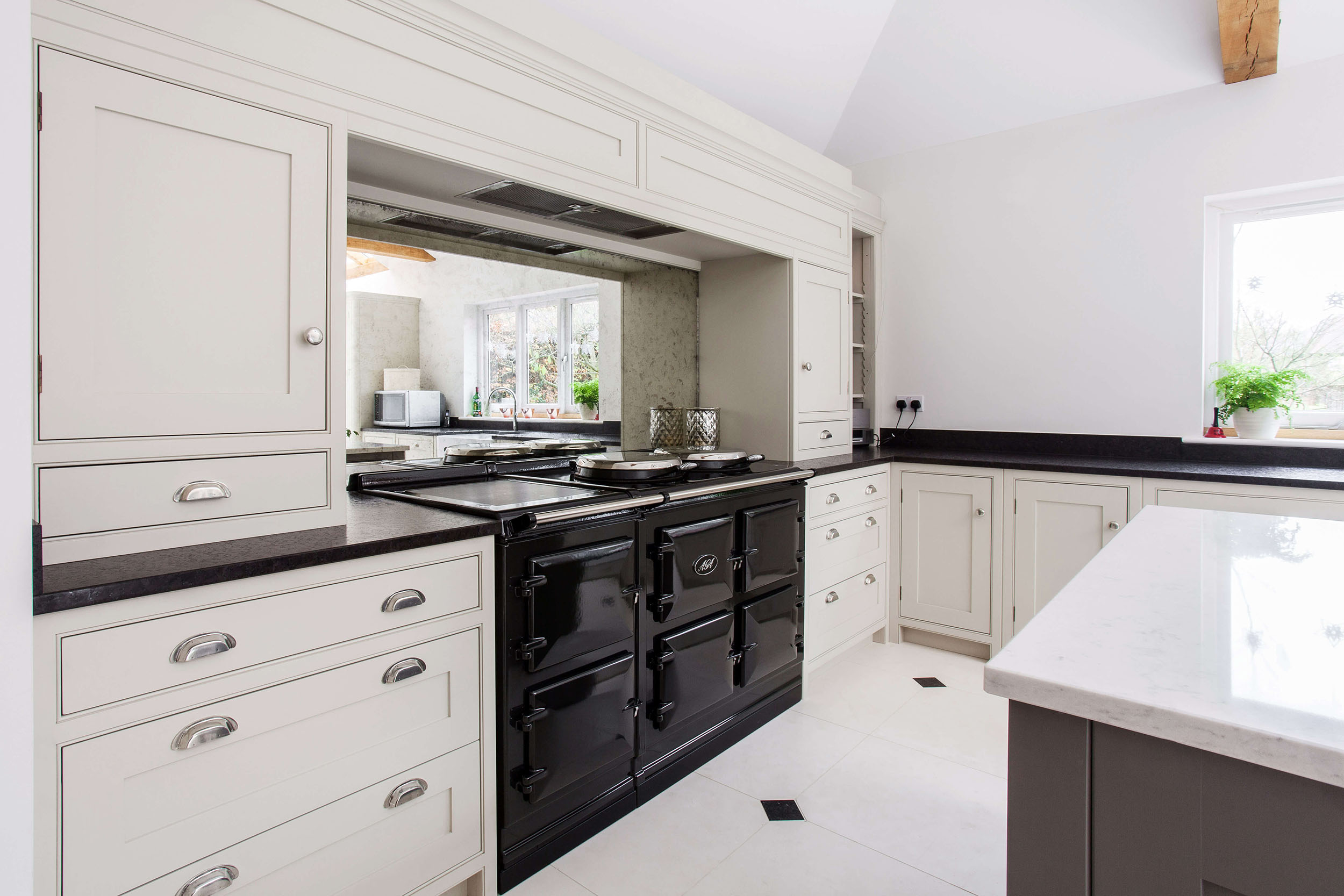 Arbor Lane Bespoke Classic, Country Kitchen