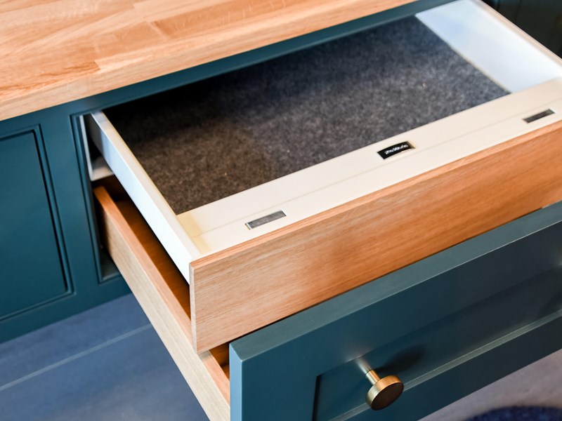 Arbor Lane Bespoke Classic, Country Kitchen